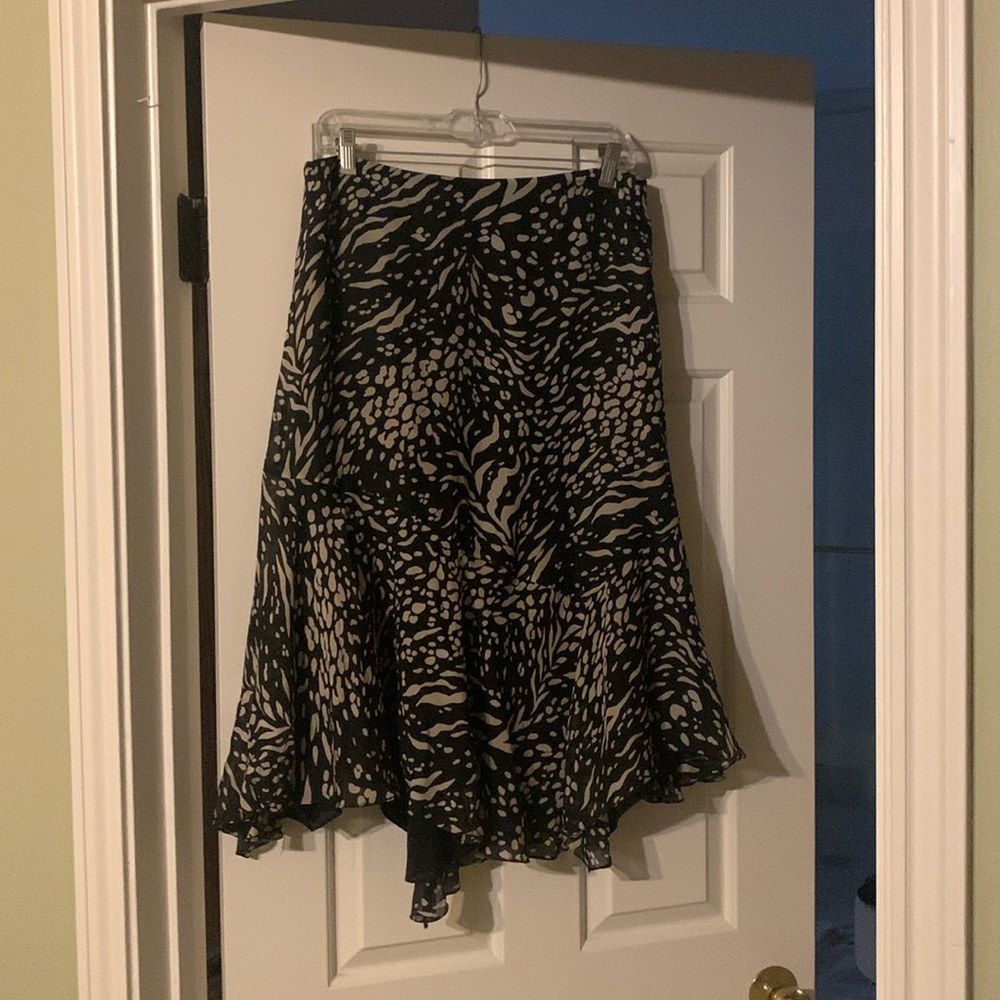 Dana Buchman 100% Silk Skirt